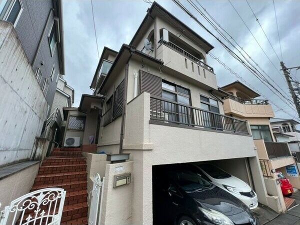 天白区高宮町貸家の外観画像