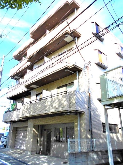 小暮ビルの外観画像