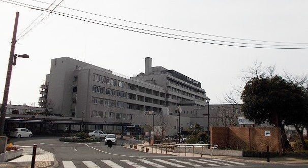 横須賀市民病院まで1200m