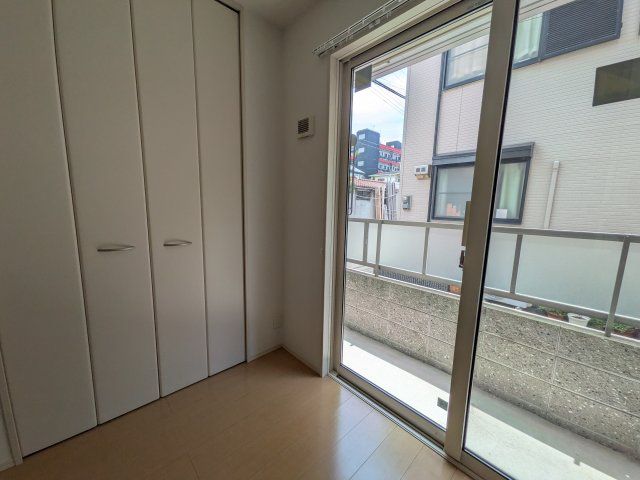 ベッドルーム