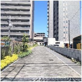 近くに施設あり