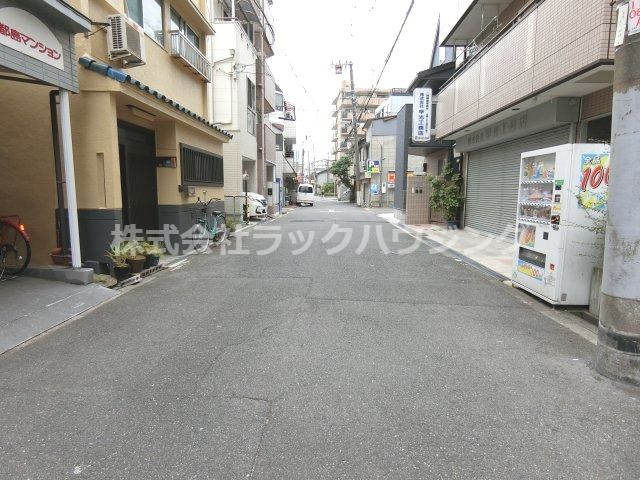 近くに施設あり