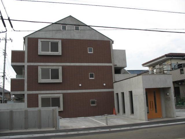 イーストープ美好町の外観画像