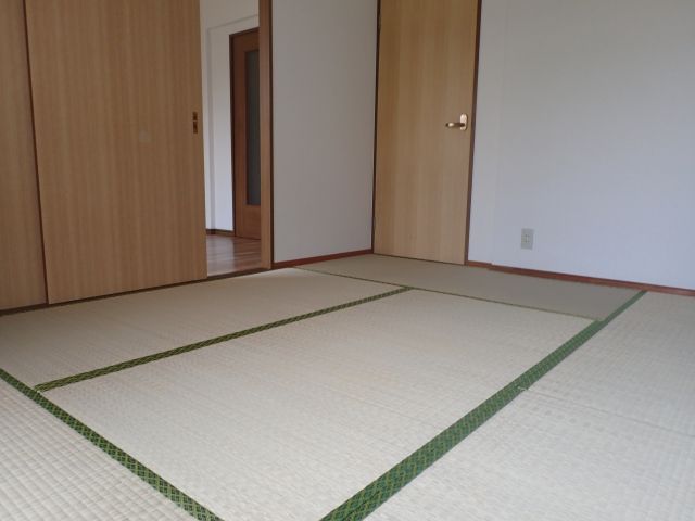 ベッドルーム