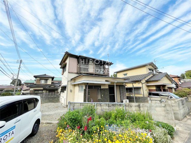 直方市感田戸建2の外観画像