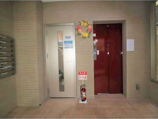 ロビー