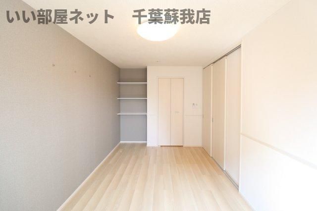 ベッドルーム