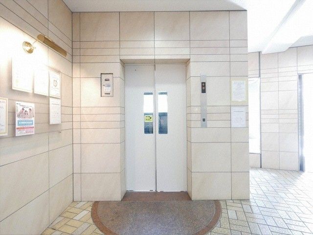 ロビー