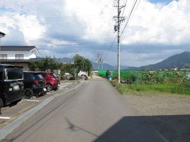 近くに施設あり