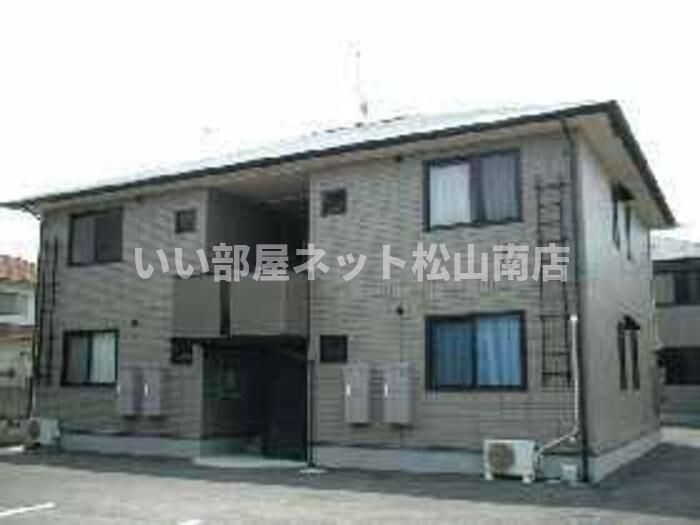 リビングタウン西長戸 C棟の外観画像
