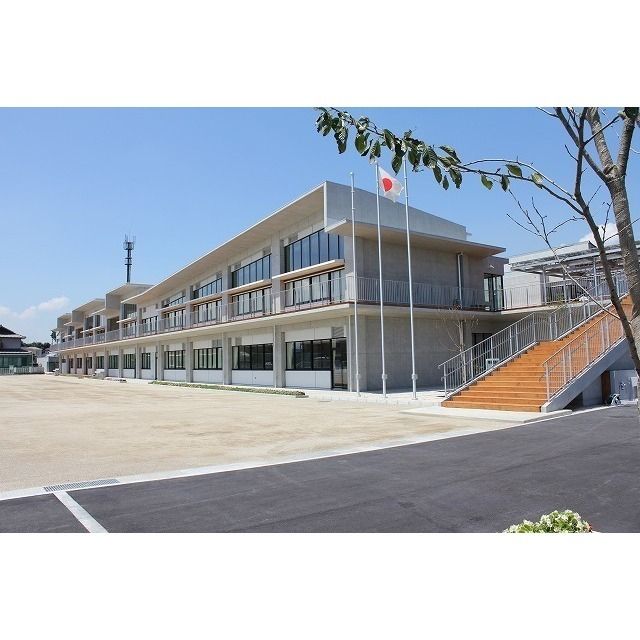 近くに施設あり
