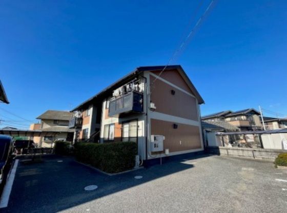 ファミーユ万倍 Bの外観画像