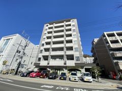 La montagneの外観画像