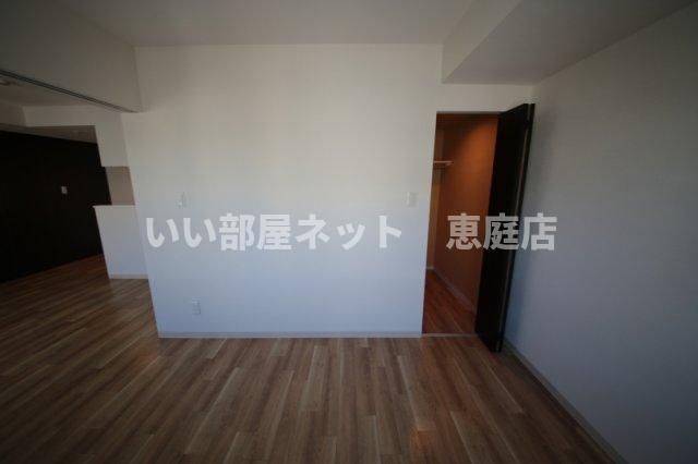 ベッドルーム