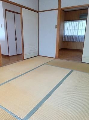 ベッドルーム