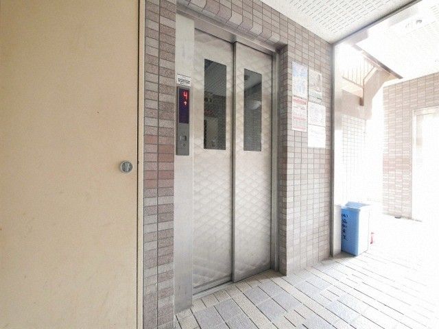 ロビー