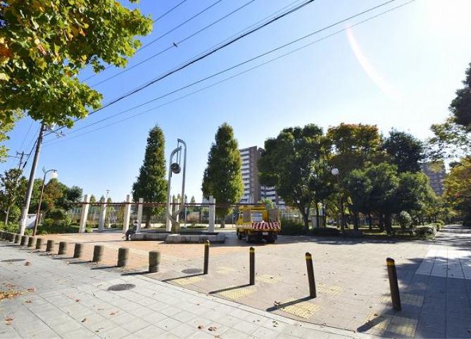 近くに施設あり