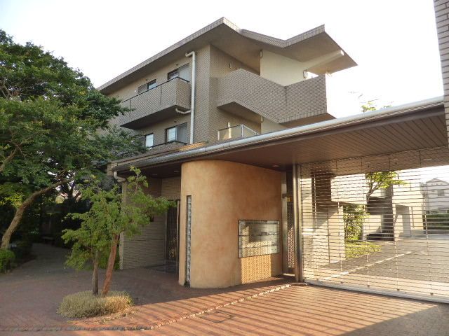 リレント成城の外観画像