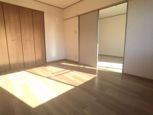 ベッドルーム