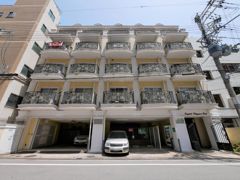 クリスタルエレガンス・EASTの外観画像