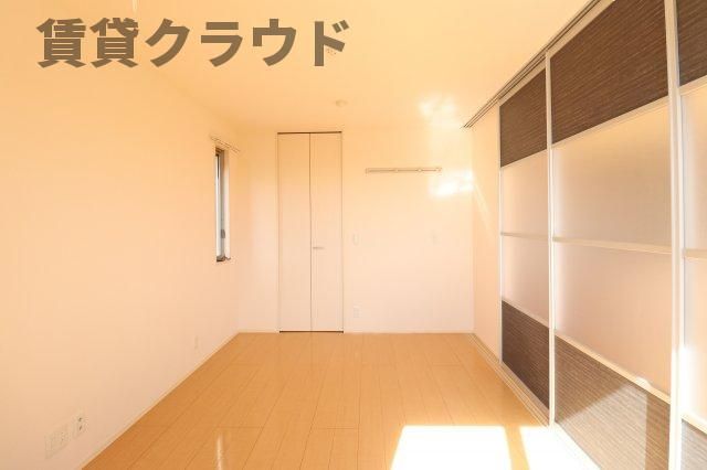 ベッドルーム
