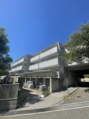 高倉山ハイツの外観画像