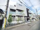 イソラ三軒茶屋の外観