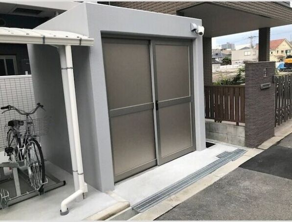 近くに施設あり