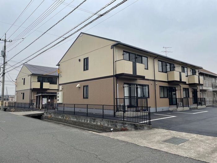 セジュールステア B棟の外観画像