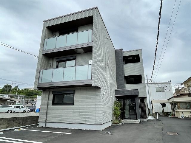 BEREO LUCE 三芳の外観画像