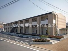 レオパレスブラン Dueの外観画像