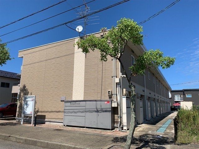 レオパレスリバーポートの外観画像