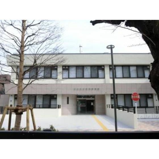近くに施設あり