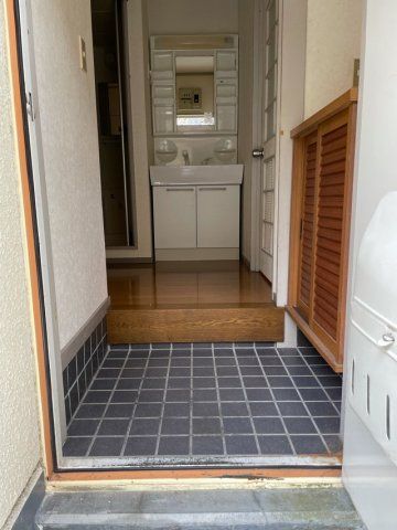 玄関