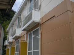 レオパレスベガ金沢文庫の外観画像