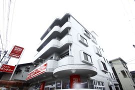 本浦ビルの外観画像