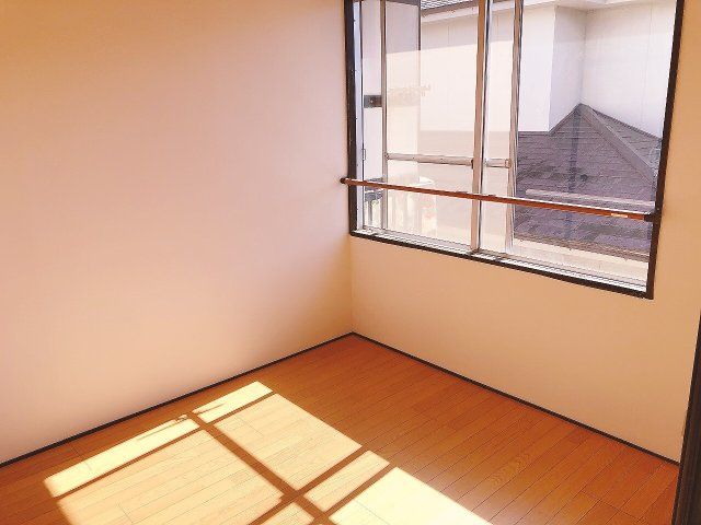 ベッドルーム