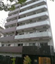ライジングプレイス綾瀬三番館の外観画像