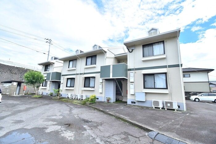 チェリータウン川東 B棟の外観画像