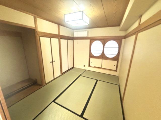 ベッドルーム