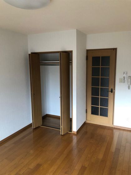 ベッドルーム