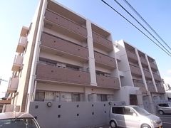 アプリコート春日の外観画像