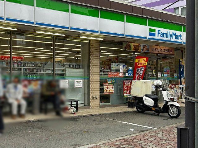 近くに施設あり