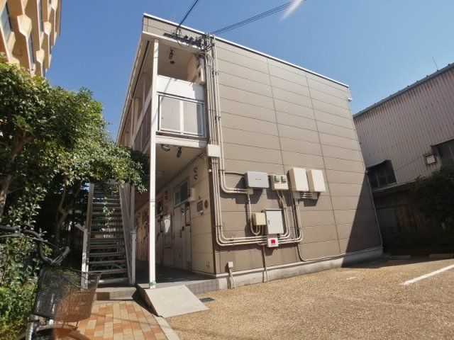 レオパレスLA CASAの外観画像