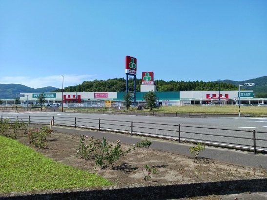 ニシムタ鹿屋店まで2500m