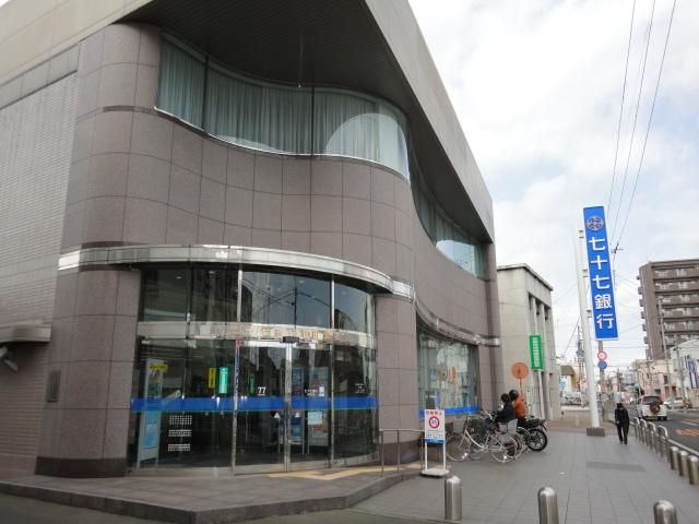 近くに施設あり