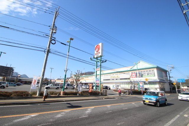 近くに施設あり