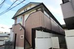 ユーハイム緑井A棟の外観