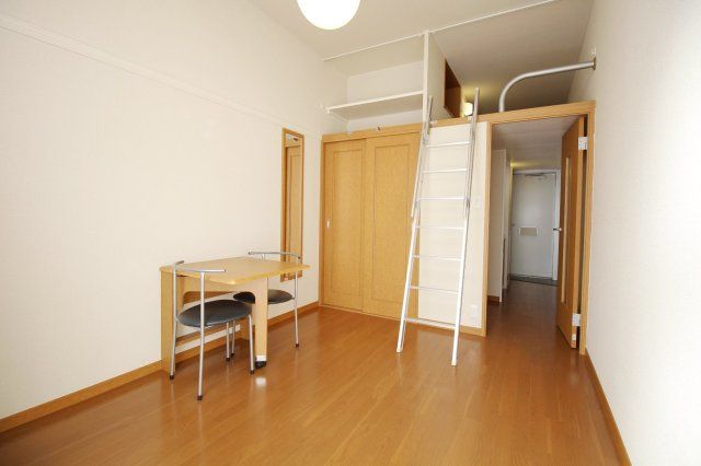 ベッドルーム