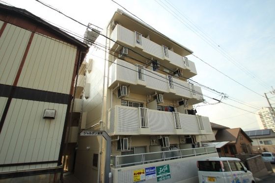 ジャルダン皆賀の外観画像